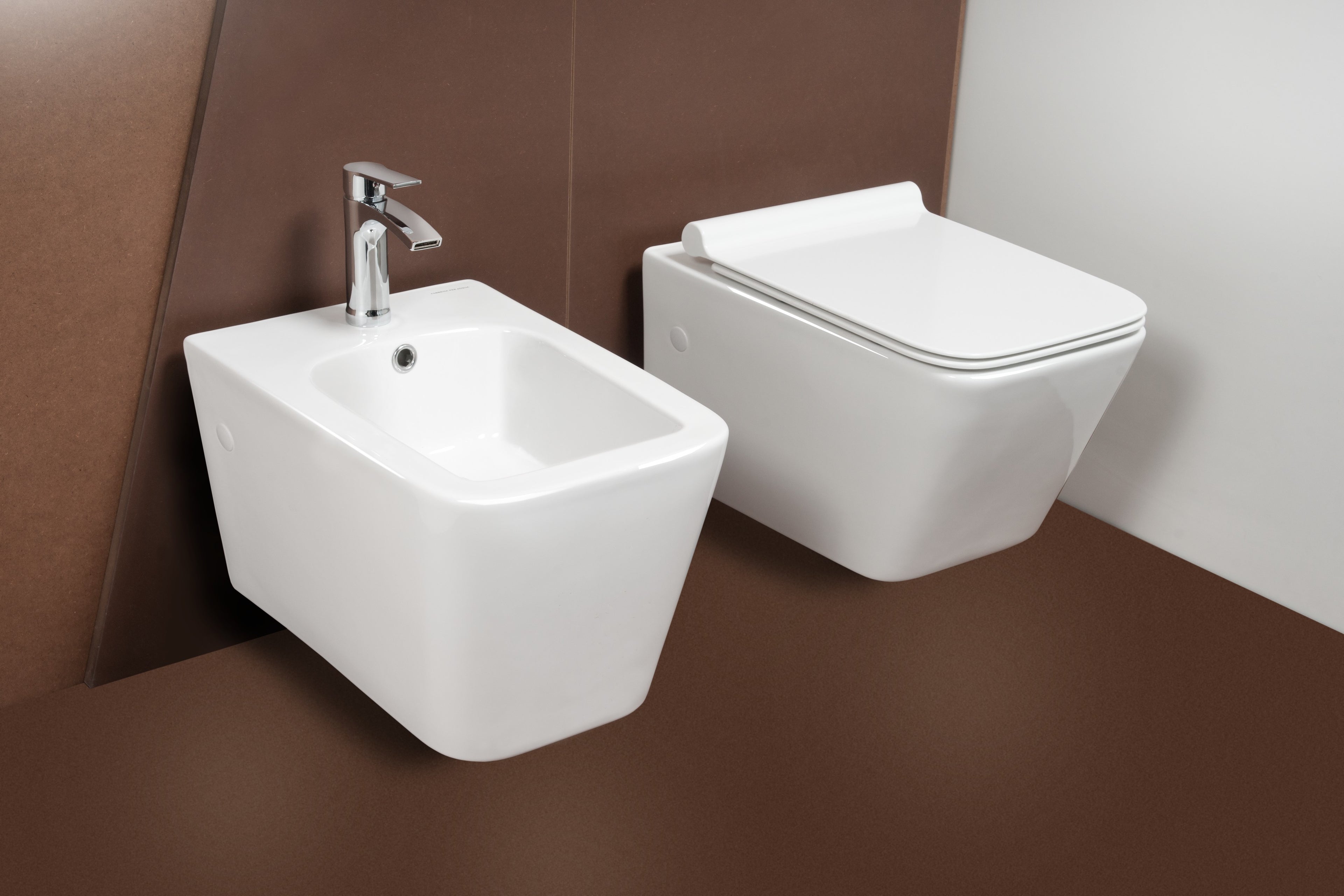 Vaso Igienico Quadrato Sospeso 45,5 cm Bianco Lucido